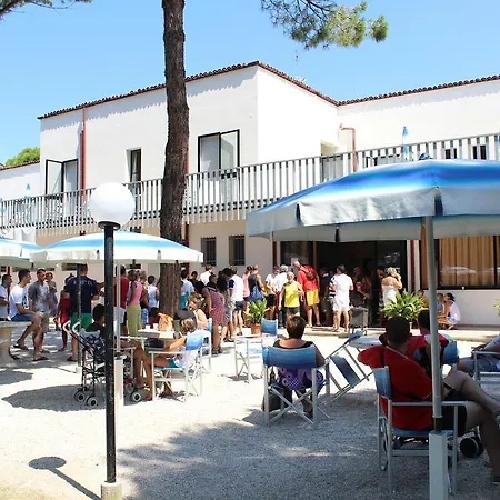 Centro Vacanze La Perla *