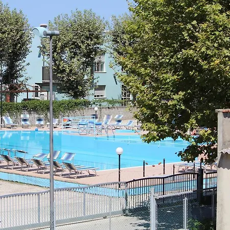 Centro Vacanze La Perla Guest house *